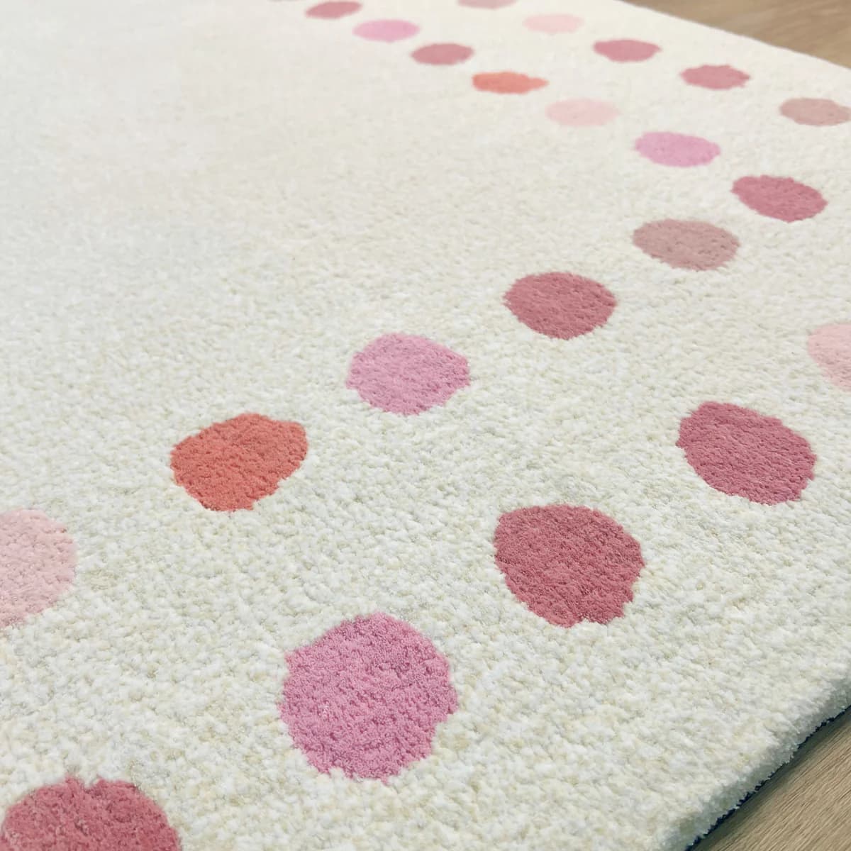 Pink Dots Kids Carpet